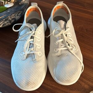 Allbirds SLTR Super Light Tree Runners White Running
Shoes Women's 11